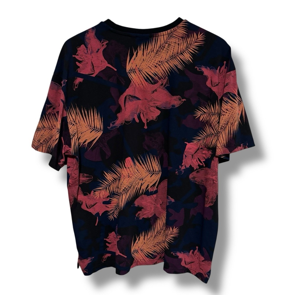 PUMA Men's Floral Leaf Print Graphic‎ T Shirt Size XL 24 x 30 - Picture 2 of 5